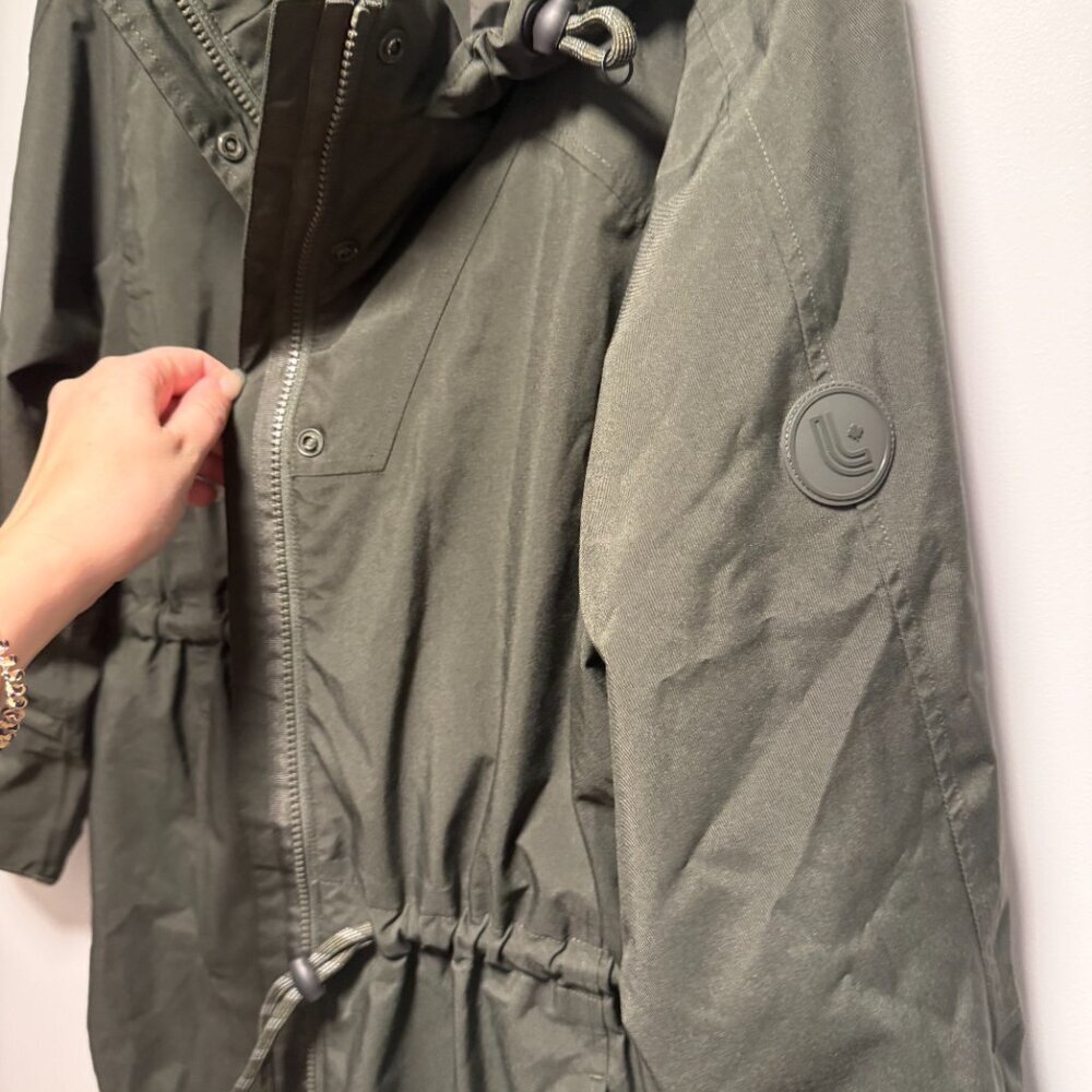 Lole Piper Oversized Packable Rain Jacket Olive Large NWOT - Picture 4 of 10